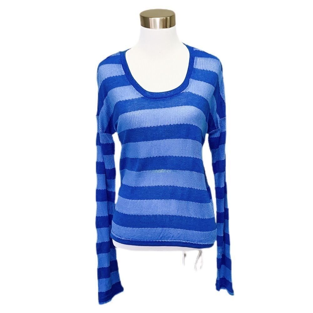 Threads 4 Thought top NWT